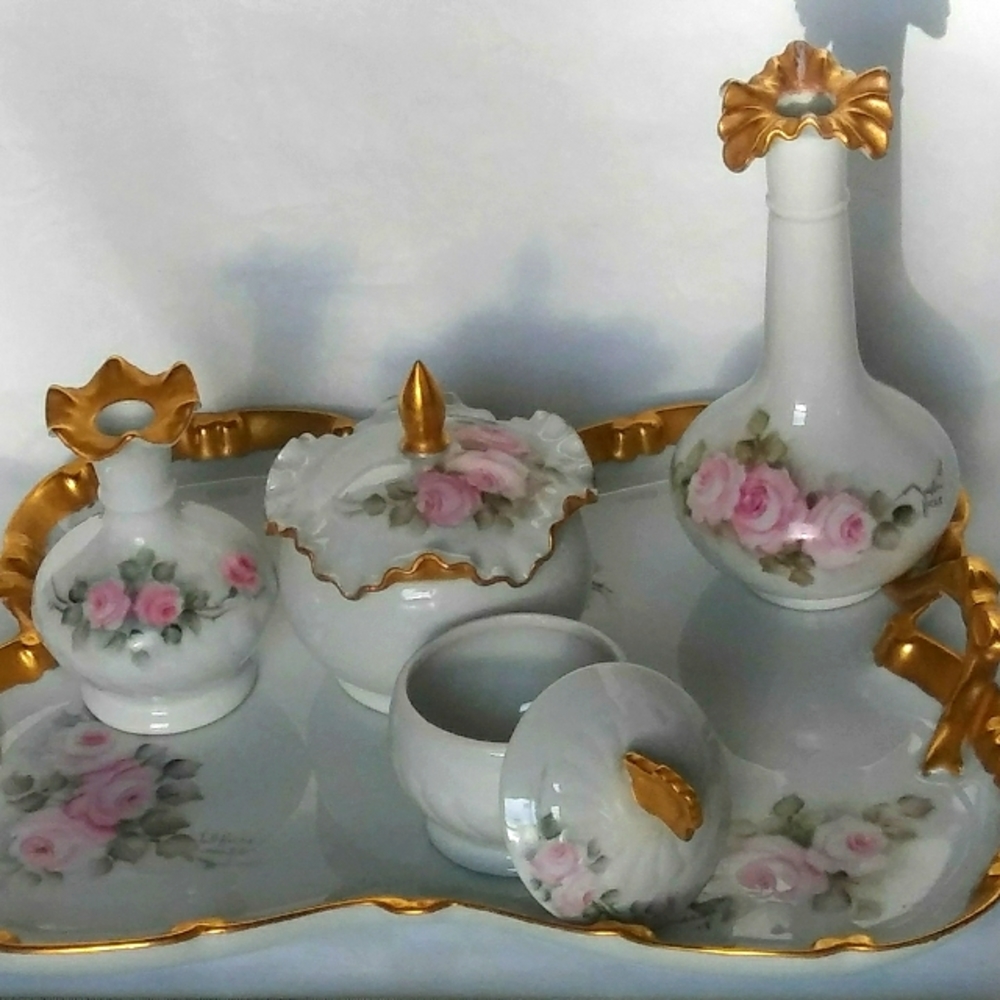 Vintage Ceramic Vanity Set